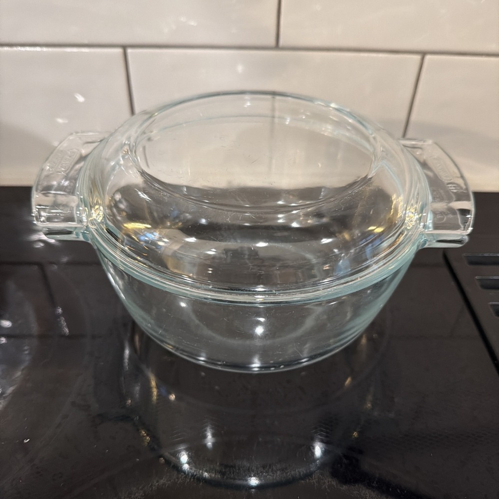 Vintage Pyrex Made In France Clear Glass Pale Blue  Bowl #453 B  With Lid 453 U